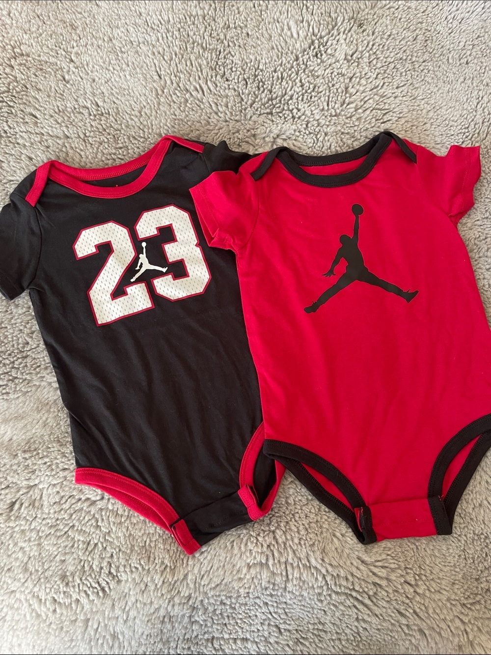 🌈 Nike Air Jordan Baby Boy Bodysuits Toddler Rompers Just Do It Sz 24M